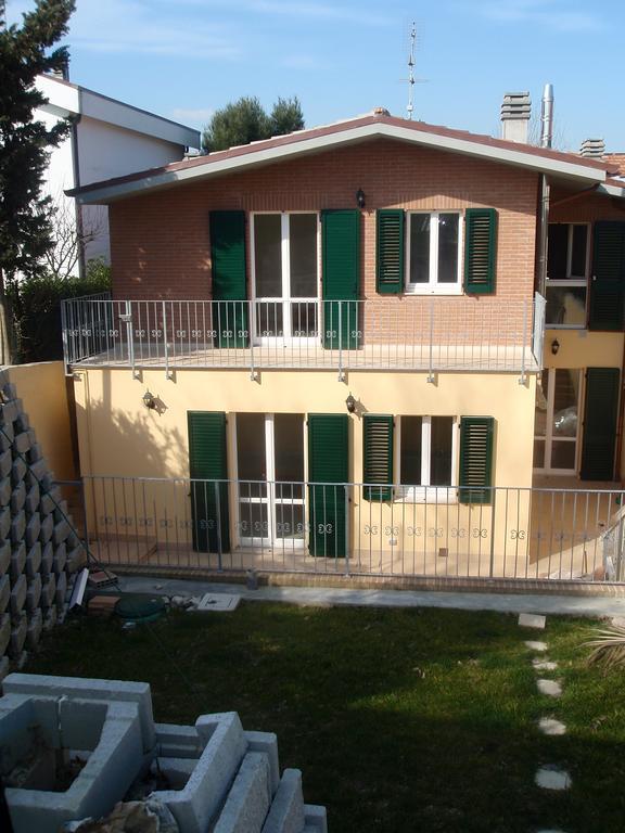 Immersa Tra Le Colline, Vicinissima Al Mare E Con Nuova Piscina Apartment